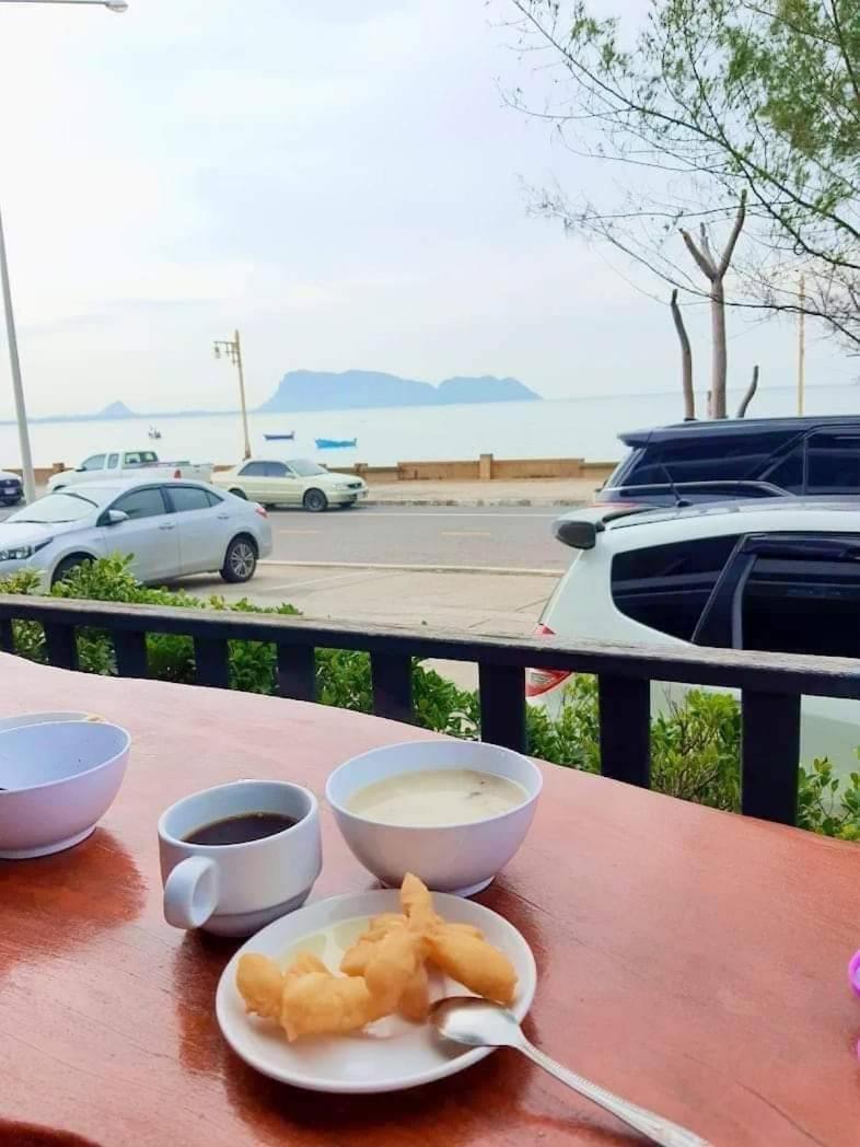 Zea Zide Hotel Prachuap Khiri Khan Bagian luar foto