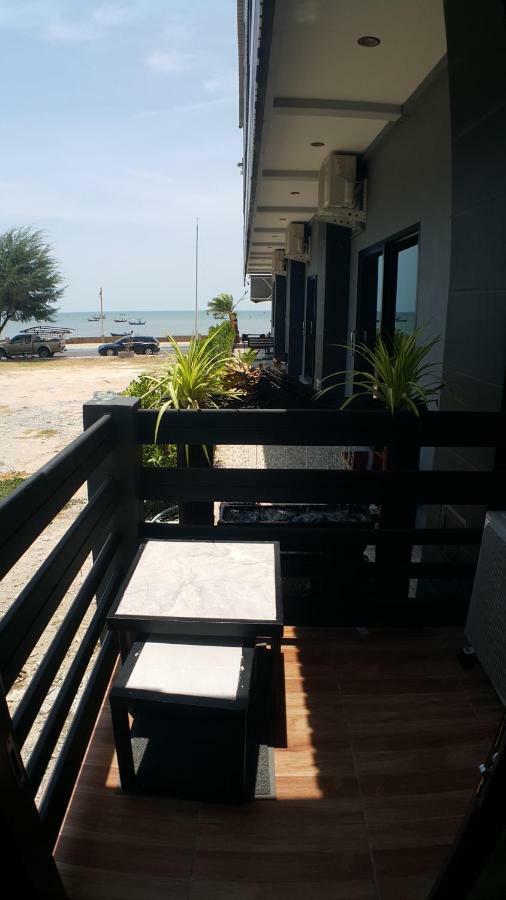 Zea Zide Hotel Prachuap Khiri Khan Bagian luar foto